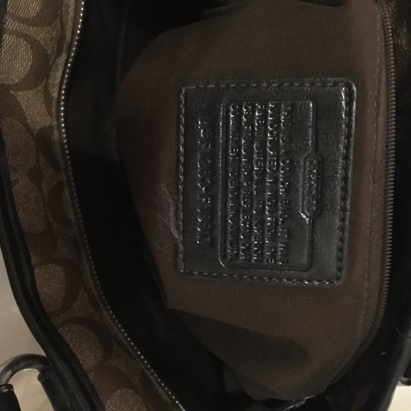 Classic Coach Tote Purse - Picture 4 of 4